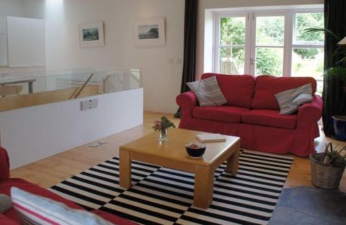 Kingsbridge Casa | The Gallery