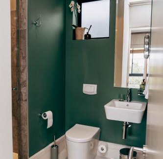 Knysna Central Apartamento | The Gallery, Luxury Apartment 209, Knysna Waterfront, Stay Knysna