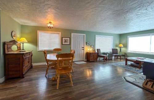 Port Angeles Casa | The Garden Gate