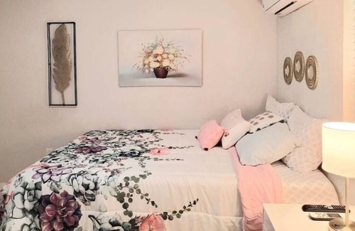 Historic Kenwood Casa | The Garden Suite: Tranquil and Pet-Friendly