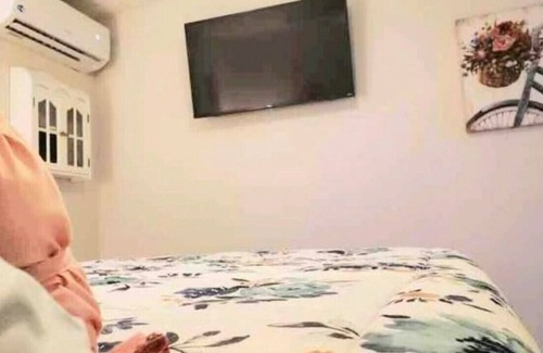 Historic Kenwood Casa | The Garden Suite: Tranquil and Pet-Friendly