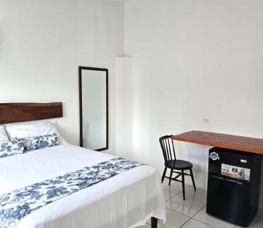 Barbican Cabina | The Gardens