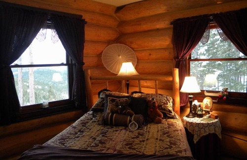 Kalispell Cama Y Desayuno | The Garrison Inn a Montana Bed & Breakfast