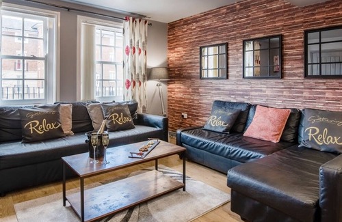 Chester Apartamento | The Gathering Chester 4 Sleeps 14 Very Close to City Centre