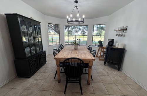 Bellville Casa | The Gathering House in delightful Bellville with 5-acre pond