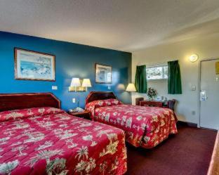 Georgetown Cabina | The Georgetown Inn