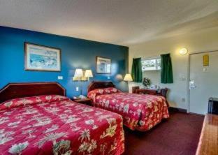 Georgetown Cabina | The Georgetown Inn