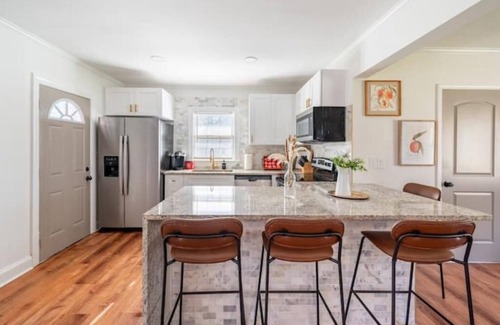 Forest Park Casa | The Georgia Peach