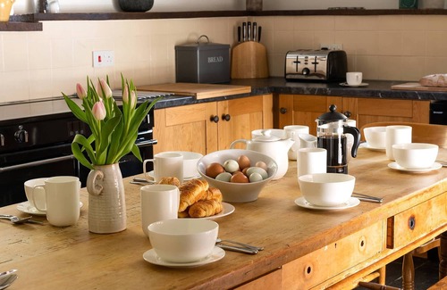 Combe Martin Casa | The Georgian House - sleeps 9 guests in 5 bedrooms