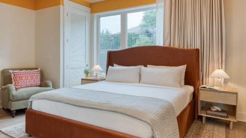 12 South Casa | The Gilmore, an AvantStay Hotel