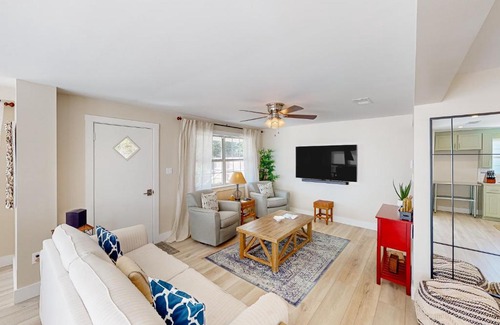 Riviera Beach Casa | The Good Life On Le Grand