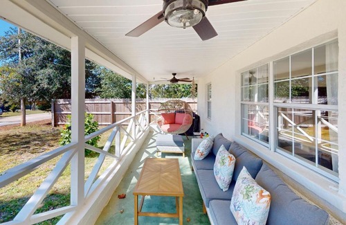 Riviera Beach Casa | The Good Life On Le Grand