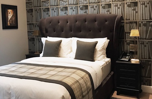 Fitzrovia Hotel | The Grafton Arms Pub & Rooms