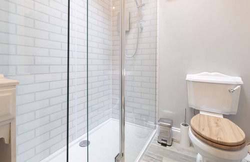 Haddiscoe Casa | The Grain Store - Detached barn conversion set in 8 acres of Norfolk countryside