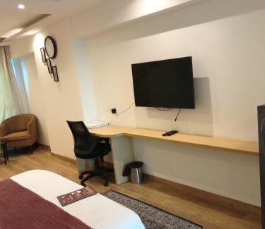 Shyam Nagar Apartamento | The Grand anukampa hotel