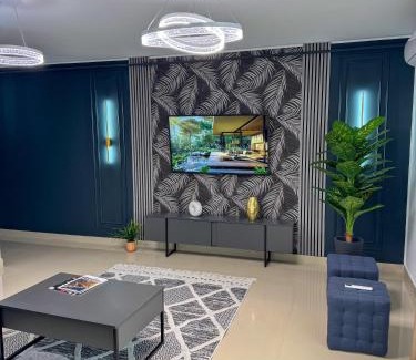 Floresti Apartamento | The Grand Estate