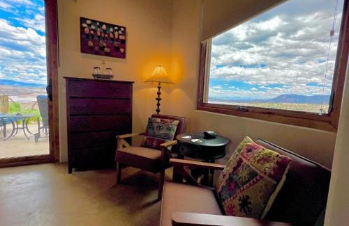 Youngsville Cama Y Desayuno | The Grand Hacienda Inn with Breakfast