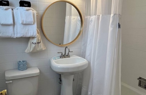 York Beach Hotel | The Grandview Hotel