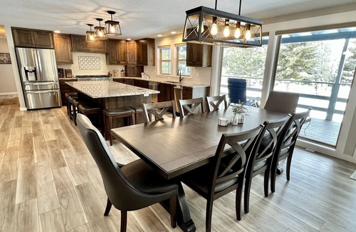 Cascade Casa | The Great Outdoors - Fantastic home - Lake Cascade - Game room - A/C - Lots of parking
