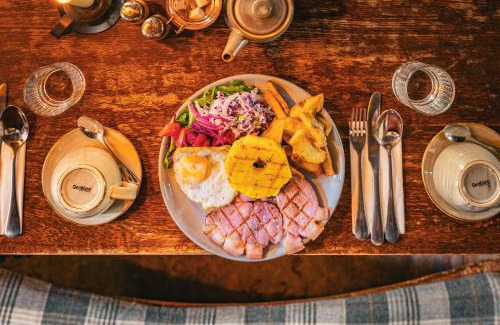 Hawes Hotel | The Green Dragon at Hardraw