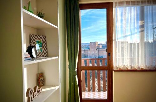 Veliko Tarnovo Apartamento | The Green Guest House-Amazing View, Top Location, Entire House
