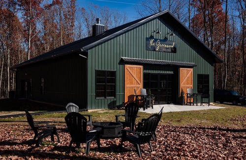 Glen Allen Casa | The Greenwood, a modern barndominium. Cozy, spacious, and private