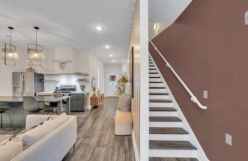 Nashville Apartamento | The Grove by AvantStay – Stylish Group Stay with Private Bathrooms