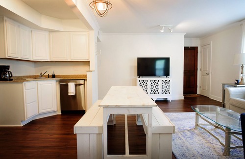 Oxford Casa | The Grove Getaway - Walking Distance to Ole Miss; Minutes from The Oxford Square