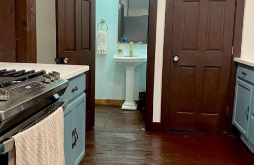 Valois Casa | The Guest House at Peach Orchard