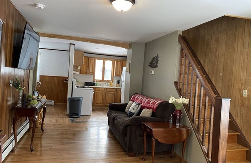 Old Forge Casa | Cozy Main Street “The Guide’s Cottage”