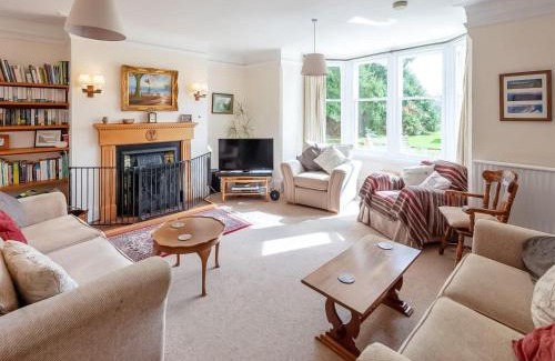 Aubourn Casa | The Hall