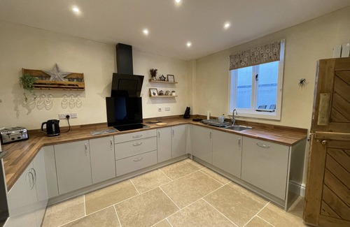 Monmouth Cabaña | THE HAME, pet friendly, character holiday cottage in Monmouth