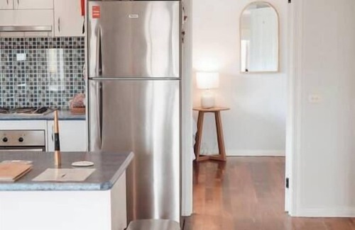 Port Campbell Casa | The Hangout KING BEDS Hammock Chairs with a View