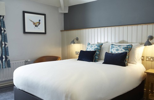 Chorley Hotel | The Hartwood Hall Hotel by Greene King Inns