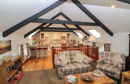Duddo Cabaña | THE HAVEN, pet friendly, character holiday cottage in Norham