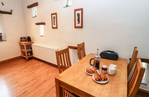 Newlands Valley Cabaña | The Hayloft, NEWLANDS