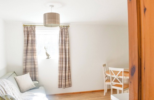 Hoylandswaine Cabaña | The Hayloft - UK43352