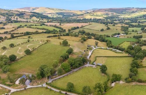 Llandrindod Wells Casa | The Heron