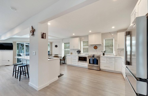 Old Seminole Heights Casa | The Hideaway - 3 Bed / 3.5 Bath on water in Tampa Bay