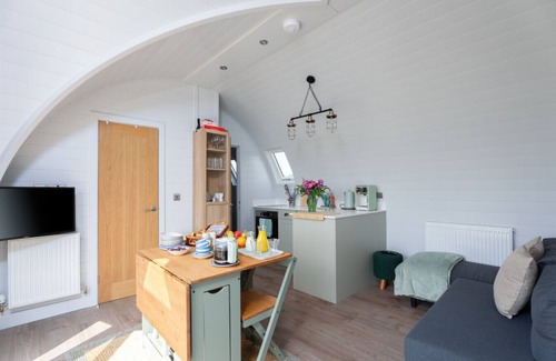 Castallack Cabina | The Hideaway at Tremorna Farm