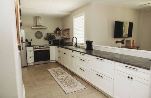 Bidwell Apartamento | The Hideaway House