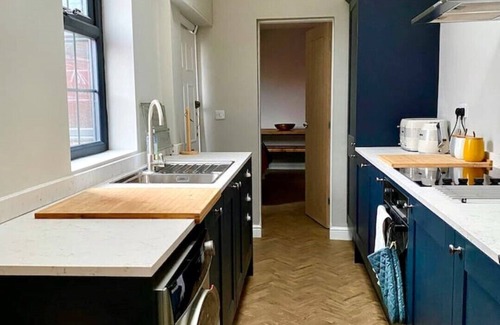 Heworth Cabaña | The Hideaway - Quiet cottage, a short walk from the historic centre of York.