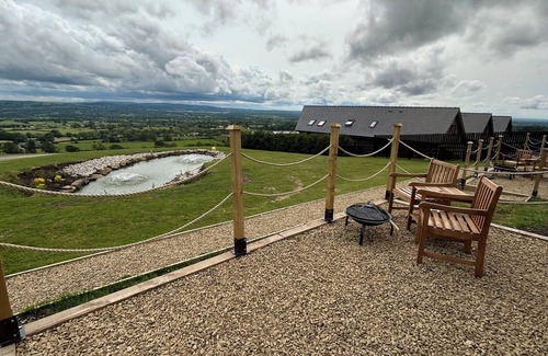 Longridge Cabina | The Highland Cow Bothy