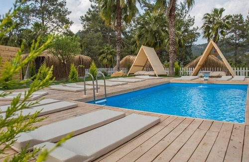 Kumluca Alquiler De RV | The Hill Glamping