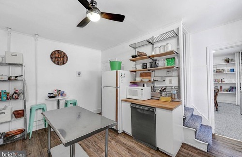 Pottsville Casa | The Hill House - Historic Townhouse near Yuengling