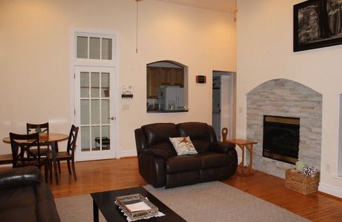 Dyke Casa | The Historic Dyke Schoolhouse- Oak Haven