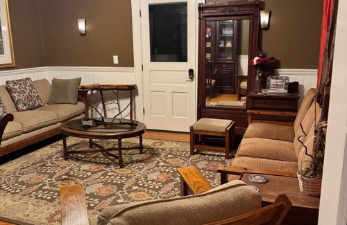 Waynesville Hotel | The Historic Herren House