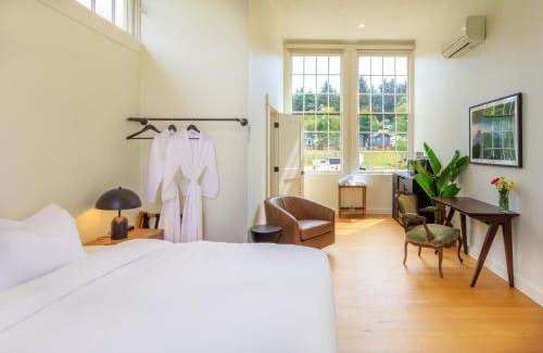 Trinidad Hotel | The Historic Schoolhouse Inn