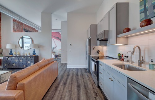 River District Apartamento | The Hive 103 Bees Knees Pet Friendly by BlueStar