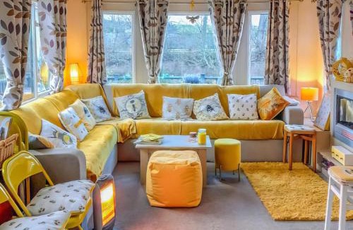 Hawick Casa | The Hive